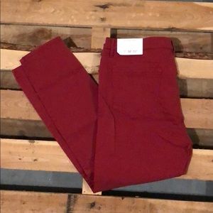 Red Loft modern skinny